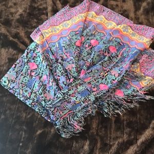 Beautiful sarong worn twice.